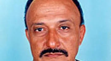 عمر نجيب: الغرب في دوامة الصراع للحفاظ على النظام العالمي الأحادي… المستقبل يتشكل في النقاط الملتهبة من غزة واليمن إلى أزمة الديون والحرب التجارية.