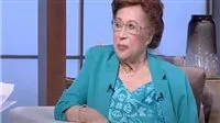 عمرو أديب ينقل أول رد فعل من عائلة نوال الدجوي بعد وفاة حفيدها.