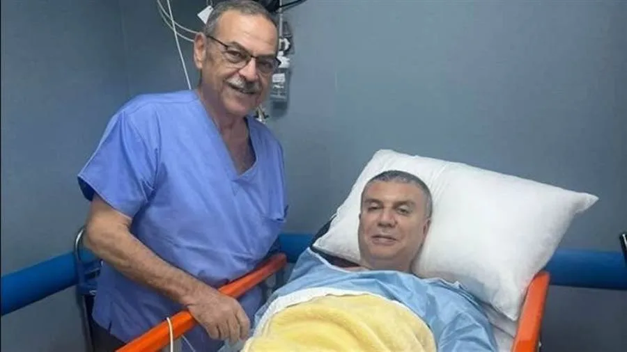 عمرو الليثي يغادر العناية المركزة ويبعث برسالة شكر مؤثرة لجمهوره عمرو الليثي يغادر العناية المركزة ويبعث برسالة شكر مؤثرة لجمهوره