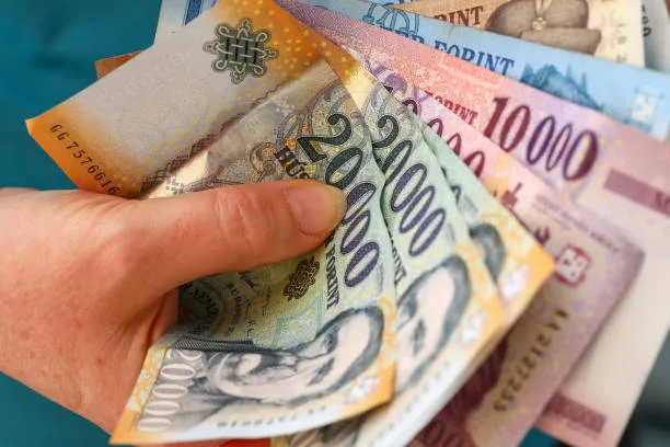 عملات الأسواق الناشئة تشهد انتعاشاً بعد تأجيل الرسوم الجمركية على دول الاتحاد الأوروبي عملات الأسواق الناشئة تشهد انتعاشاً بعد تأجيل الرسوم الجمركية على دول الاتحاد الأوروبي