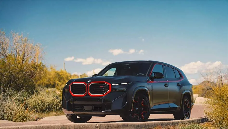عملاق BMW: اكتشفوا ميزات XM في هذه الحلقة من ماكينة!