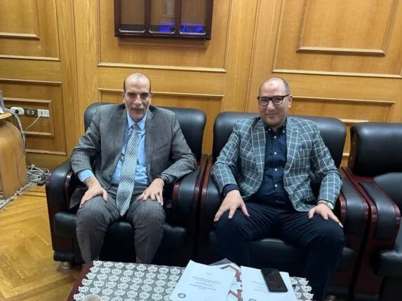 عميد تجارة كفر الشيخ يبحث مع رئيس الغرفة التجارية التعاون المشترك
