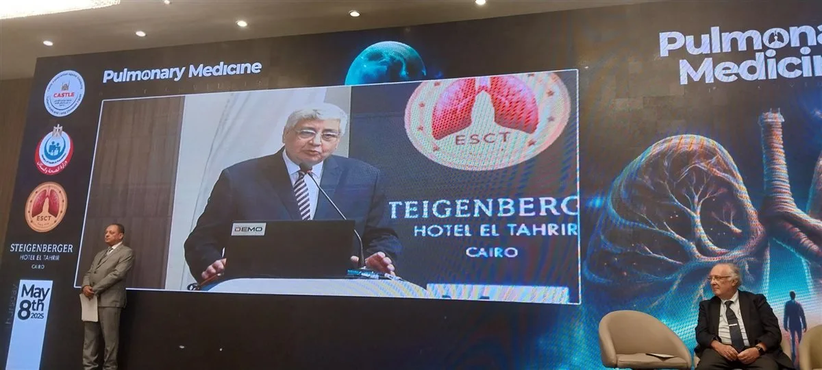 عوض تاج الدين: تخصيص مليار جنيه للجينيوم المصرى