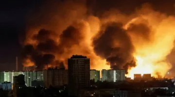 غارات روسية باستخدام الطائرات بدون طيار والصواريخ الباليستية على العاصمة كييف