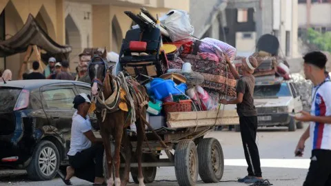 غزة تحت الهجوم: نزوح جماعي من شرق خان يونس بعد التعليمات الإسرائيلية غزة تحت الهجوم: نزوح جماعي من شرق خان يونس بعد التعليمات الإسرائيلية