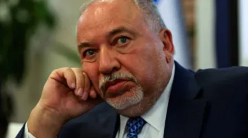 وزير الدفاع الإسرائيلي السابق: العلاقات بين إسرائيل وأمريكا في أشد انخفاض لها