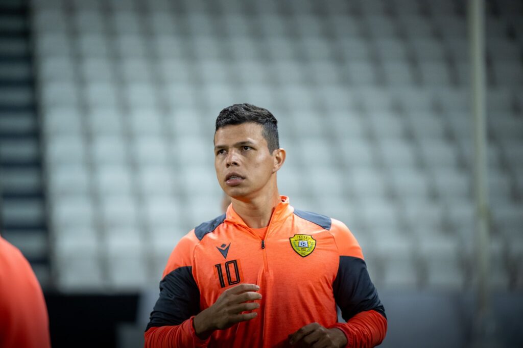 فابيو ليما يثير الجدل بشأن مستقبله مع الوصل