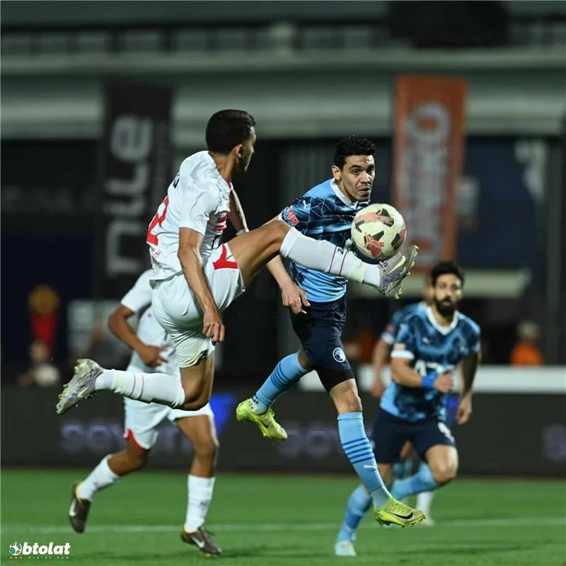 فاروق جعفر: الزمالك يُفرّط في تاريخه الكبير.. وأبناء النادي أولى به فاروق جعفر: الزمالك يُفرّط في تاريخه الكبير.. وأبناء النادي أولى به