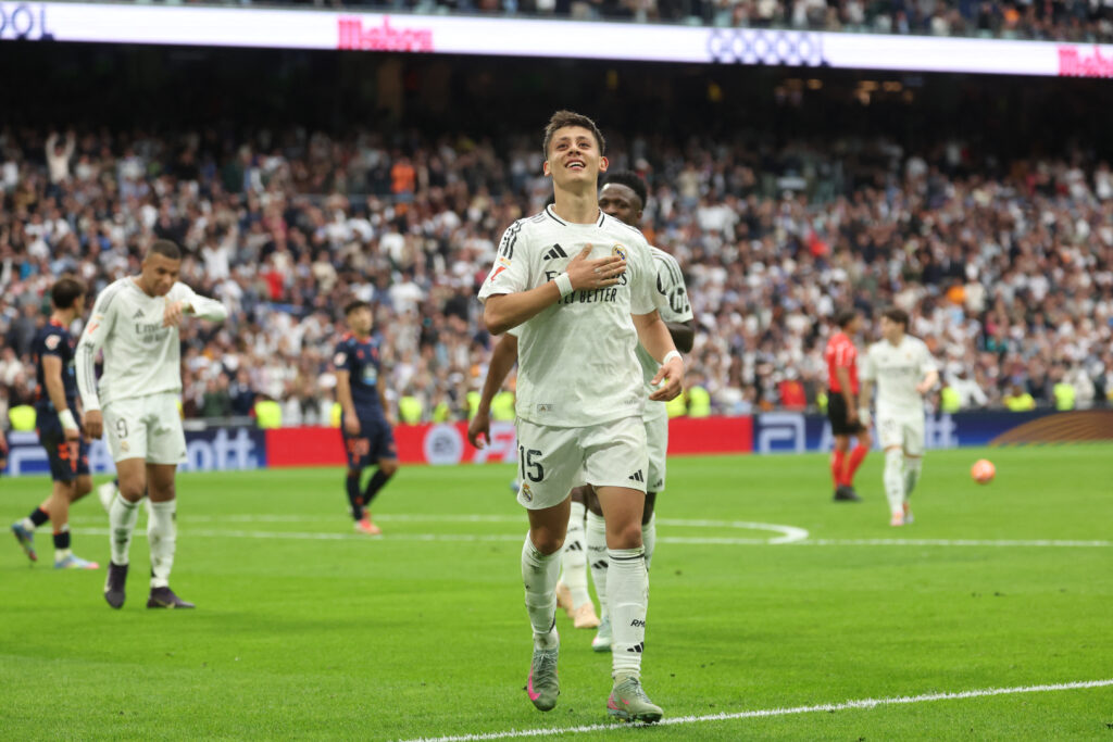 فالفيردي: الكلاسيكو فرصتنا الأخيرة للفوز بالدوري الإسباني