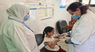 فحص وعلاج 680 من المواطنين في قافلة طبية مجانية ببدلنجات البحيرة