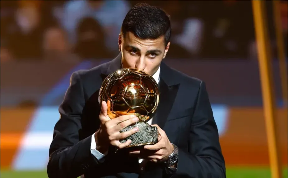 فرص صلاح: الإعلان عن موعد جائزة الكرة الذهبية وأبرز المرشحين للقب فرص صلاح: الإعلان عن موعد جائزة الكرة الذهبية وأبرز المرشحين للقب