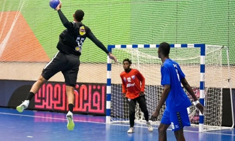 فريق رجال الأهلي يتقدم إلى نصف نهائي كأس الكؤوس الإفريقية بعد الانتصار على كينشاسا فريق رجال الأهلي يتقدم إلى نصف نهائي كأس الكؤوس الإفريقية بعد الانتصار على كينشاسا