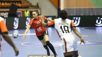 فريق سيدات الأهلي يتأهل إلى نهائي “كأس الكؤوس الإفريقية”