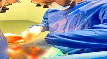 فريق طبي في مستشفى العجمي ينجح في إنقاذ مريض تعرض لطعنة حادة في الصدر