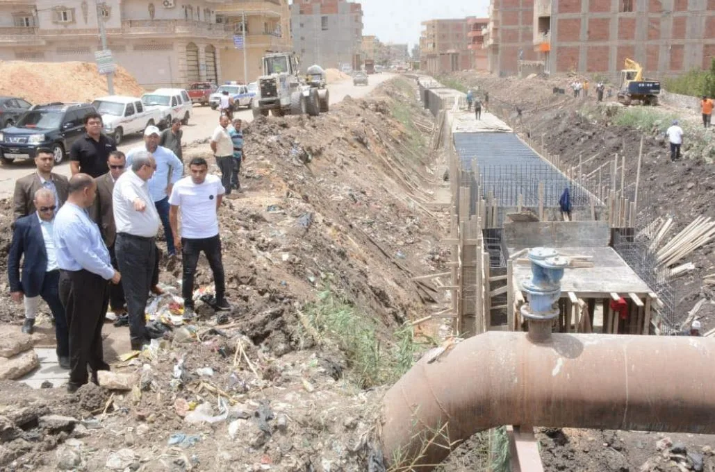 محافظ الغربية يزور مشروع تحديث طريق جسر مصرف الزهار محافظ الغربية يزور مشروع تحديث طريق جسر مصرف الزهار