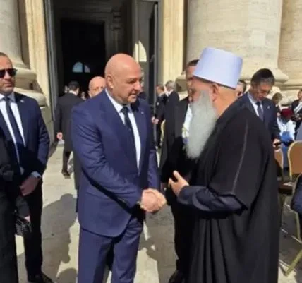 الرئاسة اللبنانية ترد على صورة عون مع زعيم الدروز في إسرائيل الرئاسة اللبنانية ترد على صورة عون مع زعيم الدروز في إسرائيل