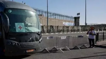 إسرائيل تطلق سراح 10 أسرى من قطاع غزة