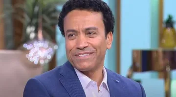 سامح حسين يروي أسرار برنامج قطايف: لا أستمتع بها كحلوى.. وبكيت يومياً من مشاعر الإنسانية.