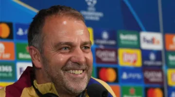 فليك يكشف عن رسالته للاعبي برشلونة قبل نصف نهائي دوري أبطال أوروبا وموقف ليفاندوفسكي