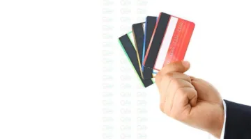 فوائد بطاقة الائتمان التيتانيوم من بنك الإمارات دبي الوطني