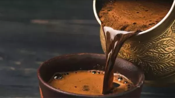في أي عمر يمكن للأطفال بدء شرب القهوة؟ دكتورة تغذية تشرح ذلك في أي عمر يمكن للأطفال بدء شرب القهوة؟ دكتورة تغذية تشرح ذلك