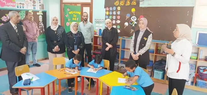 في إطار نشاطه اليومي.. وكيل وزارة تعليم الوادي الجديد يتفقد المدرسة اليابانية