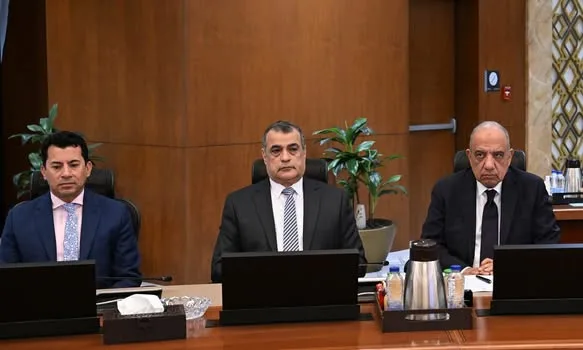 في اجتماع مجلس الوزراء، وزير الكهرباء: 21 مشروعًا لتوليد الطاقة المتجددة باستخدام أحدث التقنيات. في اجتماع مجلس الوزراء، وزير الكهرباء: 21 مشروعًا لتوليد الطاقة المتجددة باستخدام أحدث التقنيات.