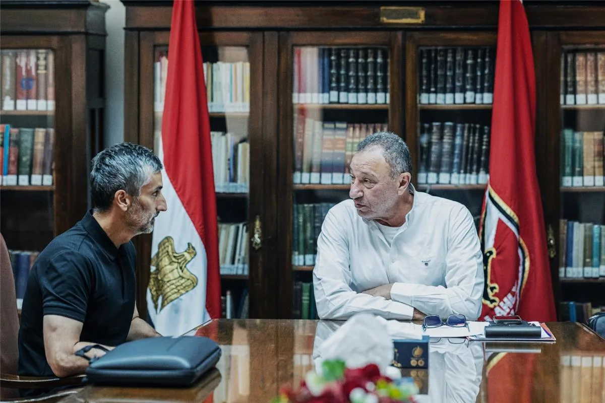 في الاجتماع الأول، ثلاثة مطالب أساسية من الخطيب لريفيرو بعد توقيعه مع الأهلي في الاجتماع الأول، ثلاثة مطالب أساسية من الخطيب لريفيرو بعد توقيعه مع الأهلي