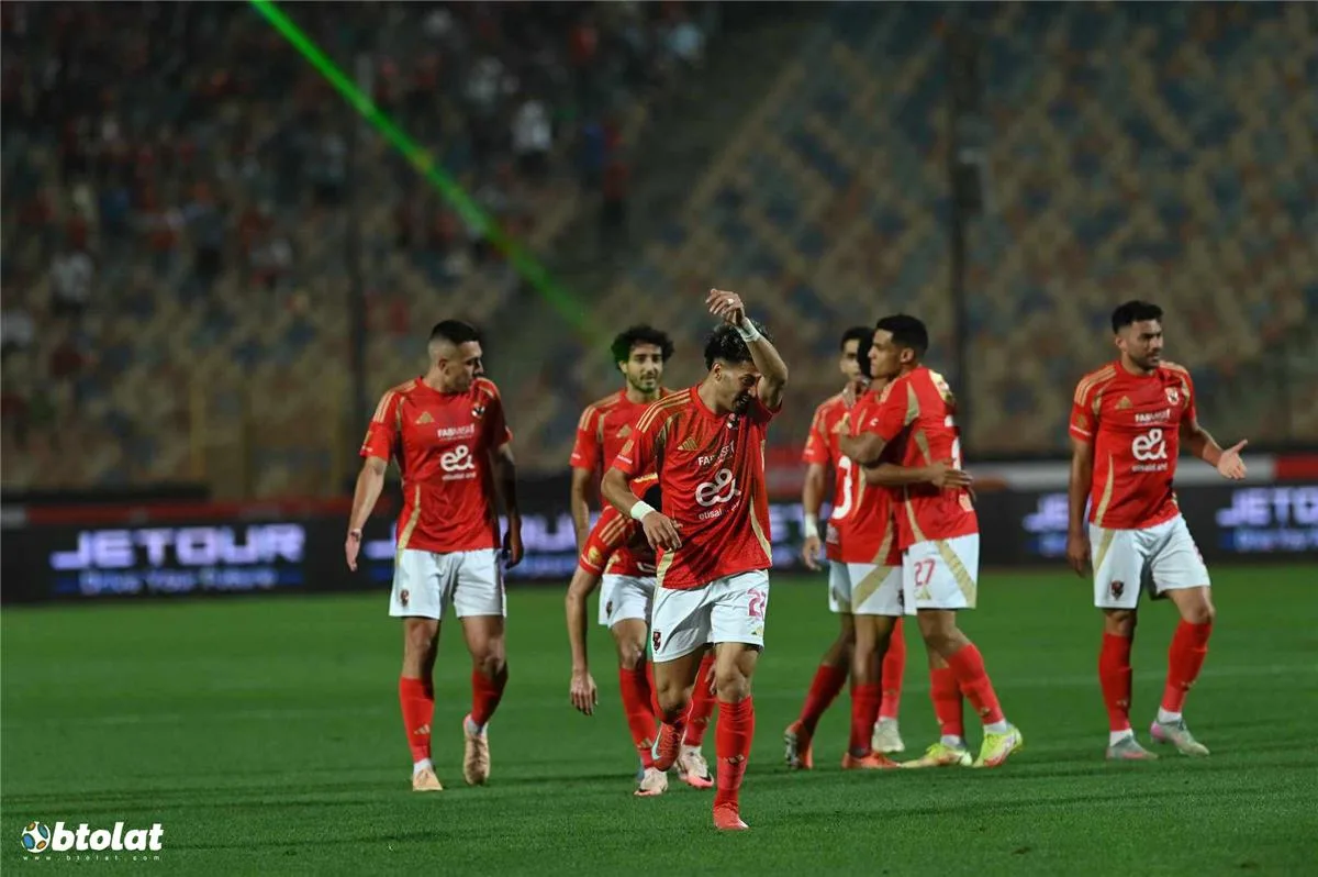 في اللحظات الحاسمة.. وسام أبو علي يحرز الهدف الثاني للأهلي ضد البنك الأهلي في اللحظات الحاسمة.. وسام أبو علي يحرز الهدف الثاني للأهلي ضد البنك الأهلي