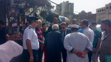 في زيارة غير متوقعة.. محافظ الدقهلية يزور منطقة التأمينات الاجتماعية في المنصورة