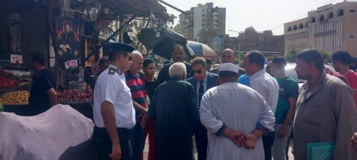 في زيارة غير متوقعة.. محافظ الدقهلية يزور منطقة التأمينات الاجتماعية في المنصورة في زيارة غير متوقعة.. محافظ الدقهلية يزور منطقة التأمينات الاجتماعية في المنصورة