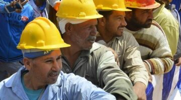 في عيد العمّال.. أجر شهر ونصف مكافأة نهاية الخدمة للعامل بعد بلوغه المعاش
