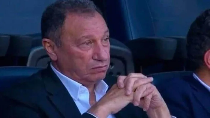 في غياب الخطيب.. مراسم تشييع شقيقة رئيس الأهلي في قنا في غياب الخطيب.. مراسم تشييع شقيقة رئيس الأهلي في قنا