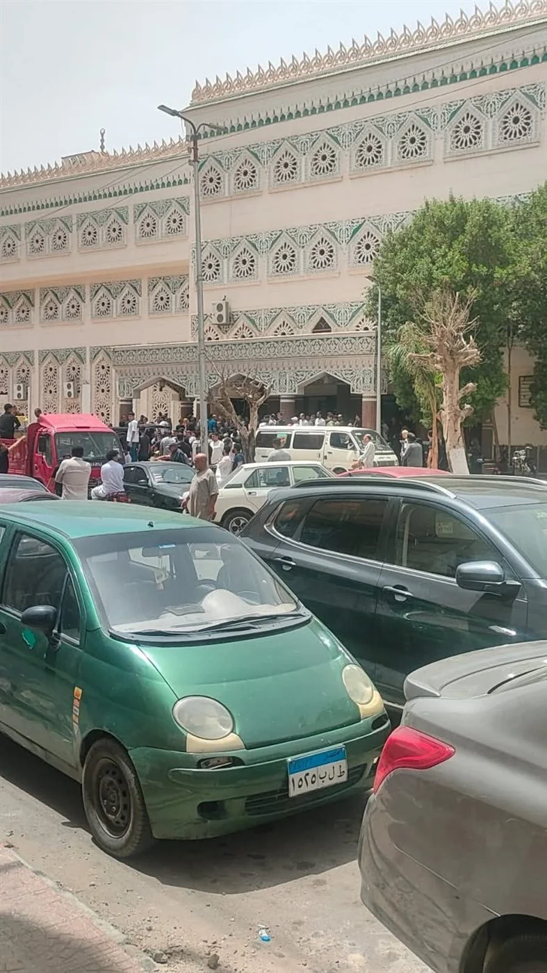 في مناسبة مهيبة، المئات يودعون جنازة عمرو زكي، عضو مجلس إدارة الإسماعيلي في مناسبة مهيبة، المئات يودعون جنازة عمرو زكي، عضو مجلس إدارة الإسماعيلي
