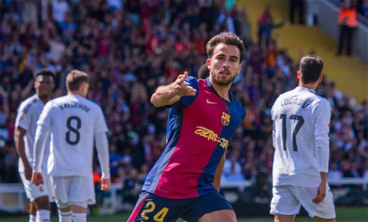 فيديو | إريك جارسيا يسجل هدف برشلونة الأول أمام ريال مدريد فيديو | إريك جارسيا يسجل هدف برشلونة الأول أمام ريال مدريد