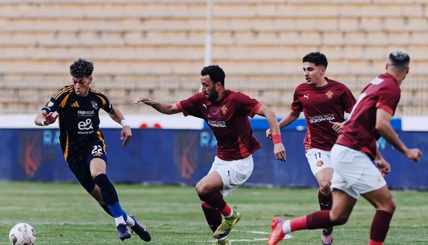 فيديو: اعترافات الرابطة وتعرض الأهلي للظلم فيديو: اعترافات الرابطة وتعرض الأهلي للظلم