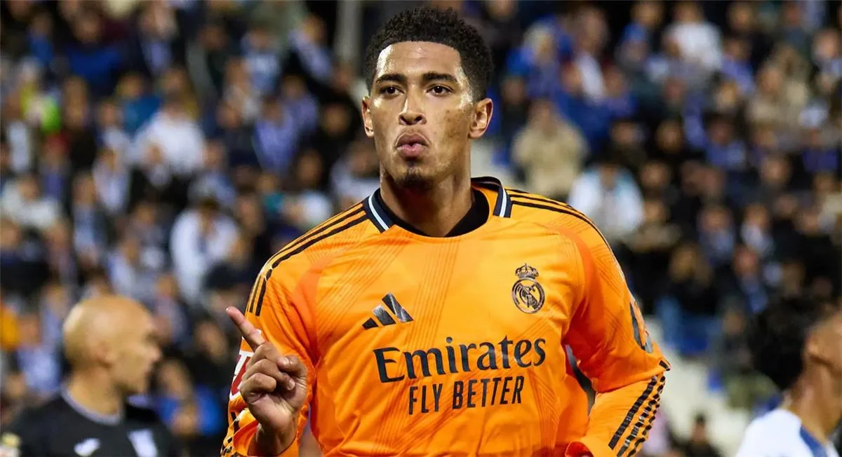 فيديو | بيلينجهام يحرز الهدف الثاني لريال مدريد في مواجهة إشبيلية فيديو | بيلينجهام يحرز الهدف الثاني لريال مدريد في مواجهة إشبيلية