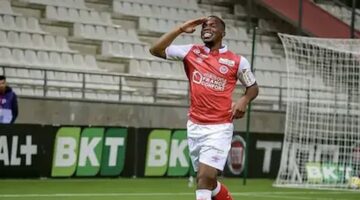 فيديو.. كوتيسا ومفاوضات الزمالك