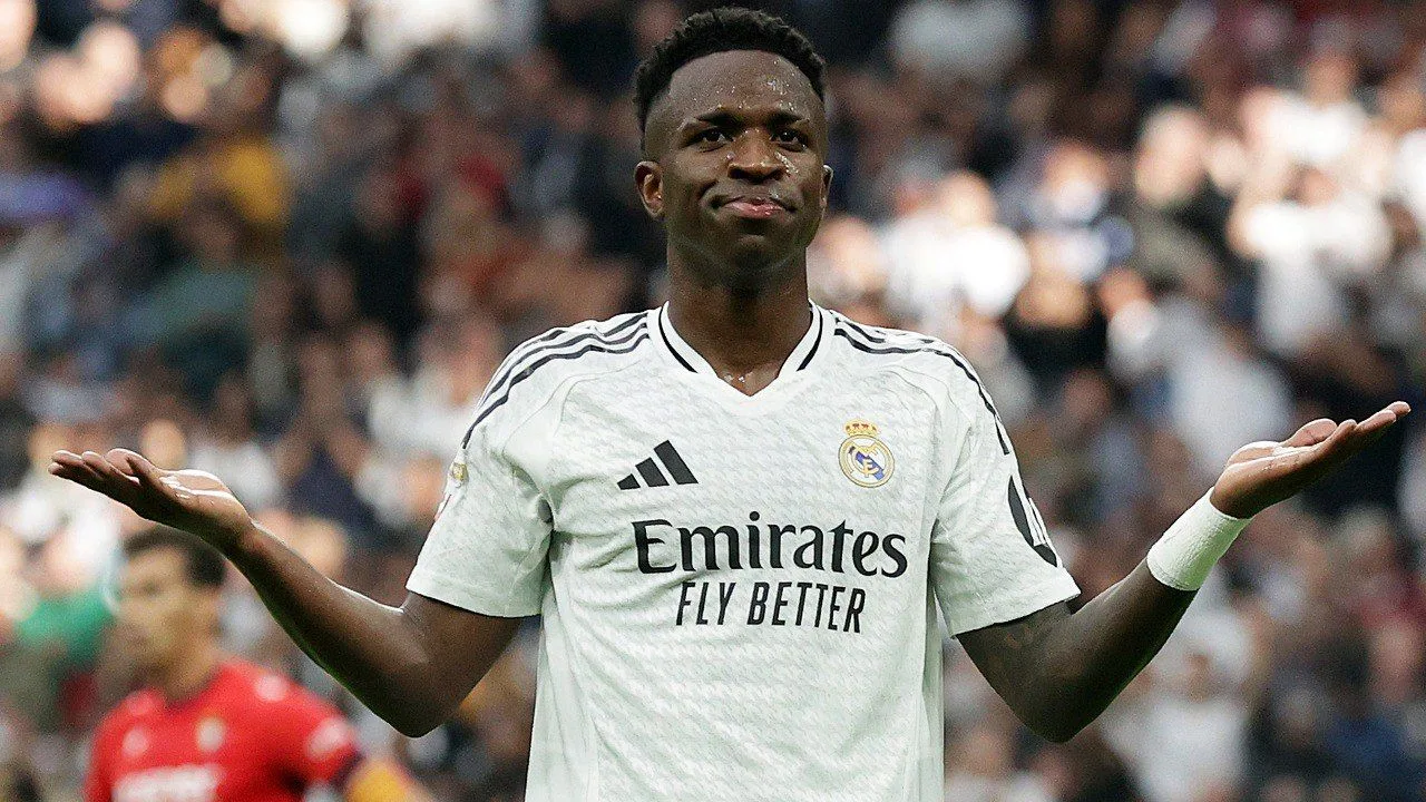 فينيسيوس على بعد خطوة من تجديد عقده مع ريال مدريد