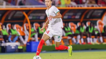 فيورنتينا يؤكد دعمه لأمير ريتشاردسون ويمنع مغادرته.