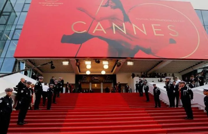 مهرجان كان السينمائي: نظرة شاملة على الحدث السينمائي الأهم عالمياً من بداياته حتى جائزة السعفة الذهبية مهرجان كان السينمائي: نظرة شاملة على الحدث السينمائي الأهم عالمياً من بداياته حتى جائزة السعفة الذهبية
