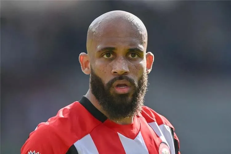 قائد برينتفورد يفتح الباب أمام رحيل خليفة محمد صلاح