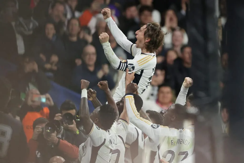 قائد ريال مدريد بعد مغادرة لوكا مودريتش قائد ريال مدريد بعد مغادرة لوكا مودريتش
