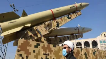 قائد عسكري إيراني يحذر بتهديد قوي: سنقوم بتدمير مصدر التهديد بالكامل في وقت قصير.