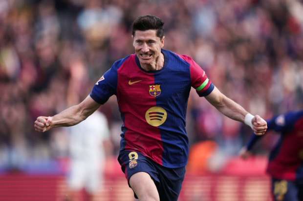 قائمة برشلونة لمواجهة إنتر ميلان في دوري الأبطال.. موقف ليفاندوفسكي وغياب ثنائي
