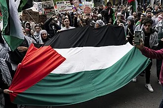 قادة سبع دول أوروبية يطالبون إسرائيل بإنهاء الحصار ووقف الحرب في غزة: لن نبقى صامتين أمام الكارثة ويجب إنقاذ الفلسطينيين. قادة سبع دول أوروبية يطالبون إسرائيل بإنهاء الحصار ووقف الحرب في غزة: لن نبقى صامتين أمام الكارثة ويجب إنقاذ الفلسطينيين.