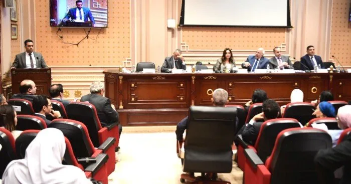 قانون الإيجار القديم.. «نائب»: الحكومة وقعت الشارع في البرلمان