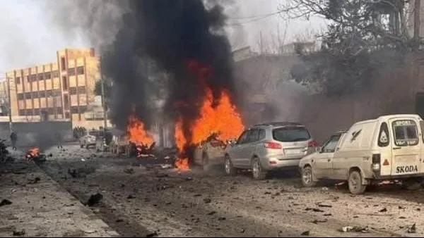 قتلى وجرحى نتيجة انفجار سيارة ملغومة في مدينة الميادين بريف دير الزور الشرقي قتلى وجرحى نتيجة انفجار سيارة ملغومة في مدينة الميادين بريف دير الزور الشرقي