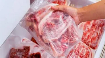 قدمت طلباً لأداء مناسك الحج لكنها وقعت ضحية لعملية احتيال.. هل يُعتبر ذلك حجاً لها؟