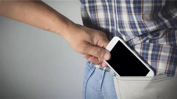 قرار جهات التحقيق بشأن المتهم بسرقة هاتف مالك محل بالإسكندرية